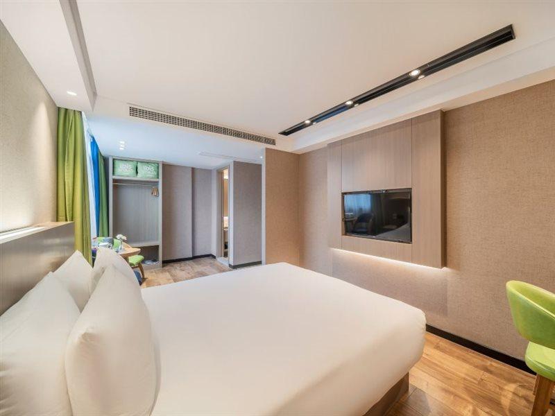 מלון Ibis Styles Fuzhou Wuyi Square מראה חיצוני תמונה