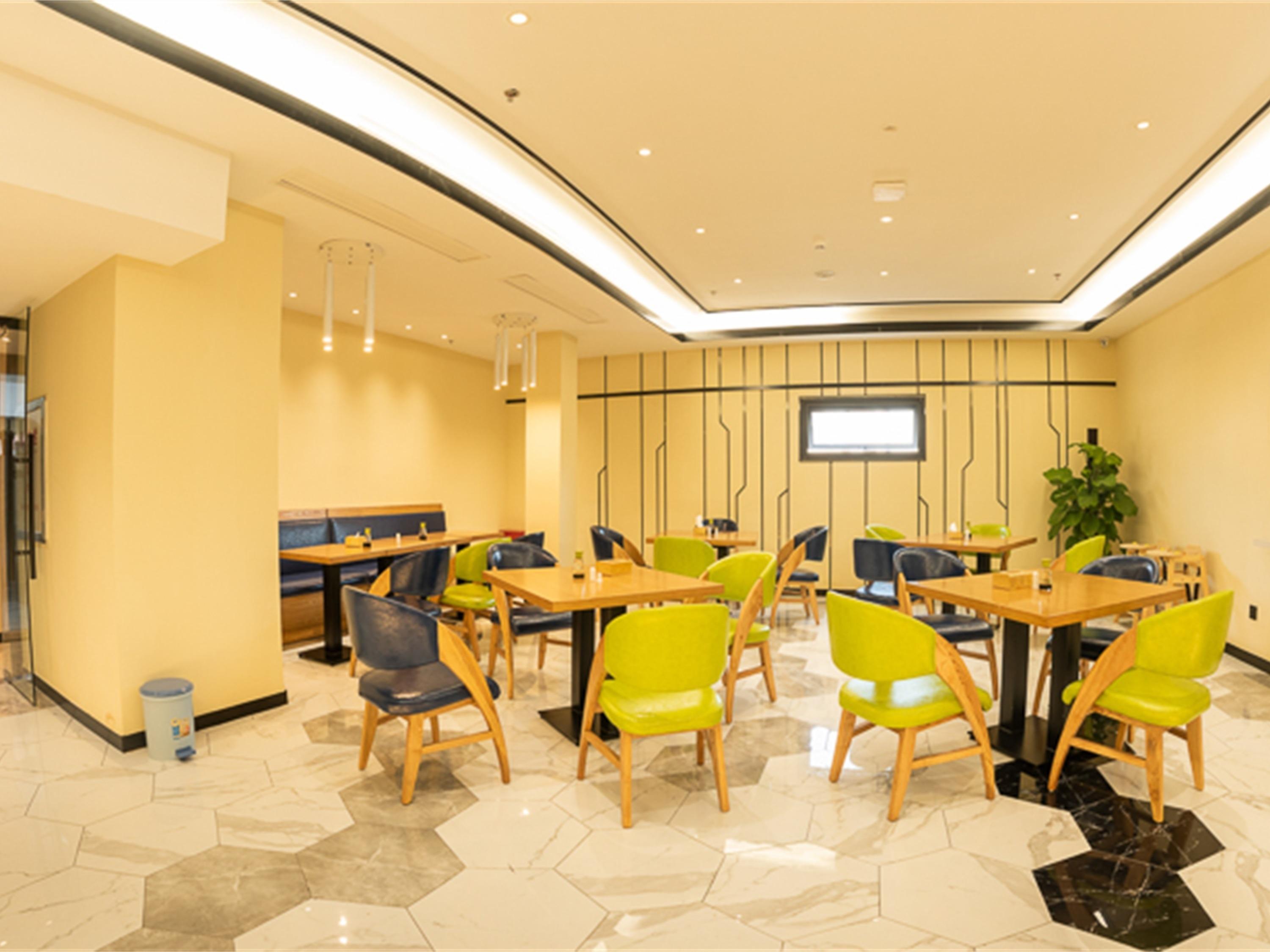 מלון Ibis Styles Fuzhou Wuyi Square מראה חיצוני תמונה