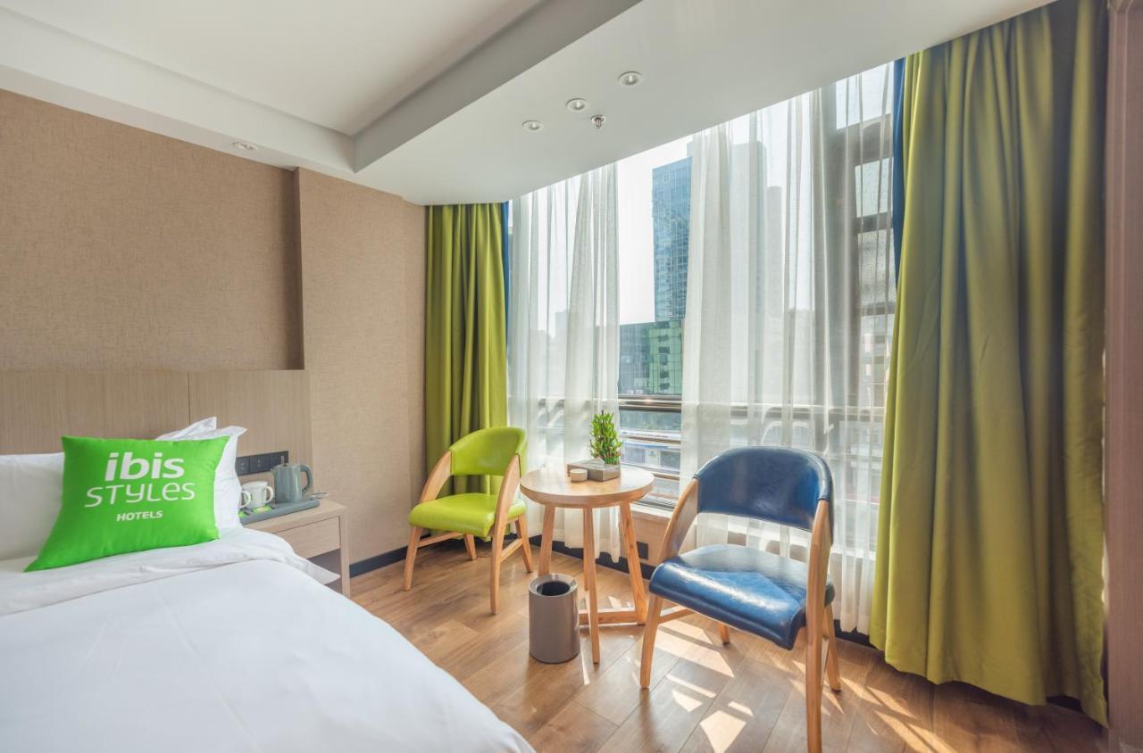 מלון Ibis Styles Fuzhou Wuyi Square מראה חיצוני תמונה