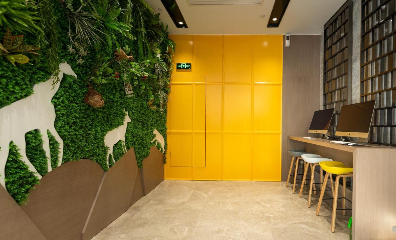 מלון Ibis Styles Fuzhou Wuyi Square מראה חיצוני תמונה